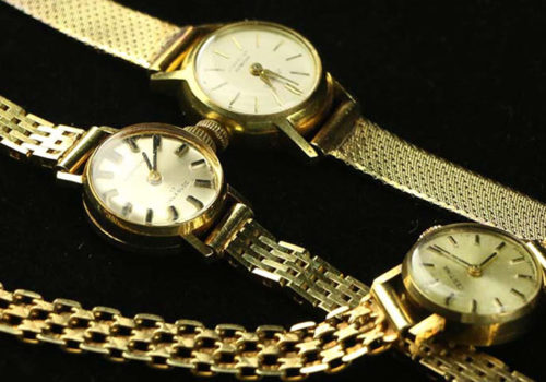 Antieke en oude gouden horloges