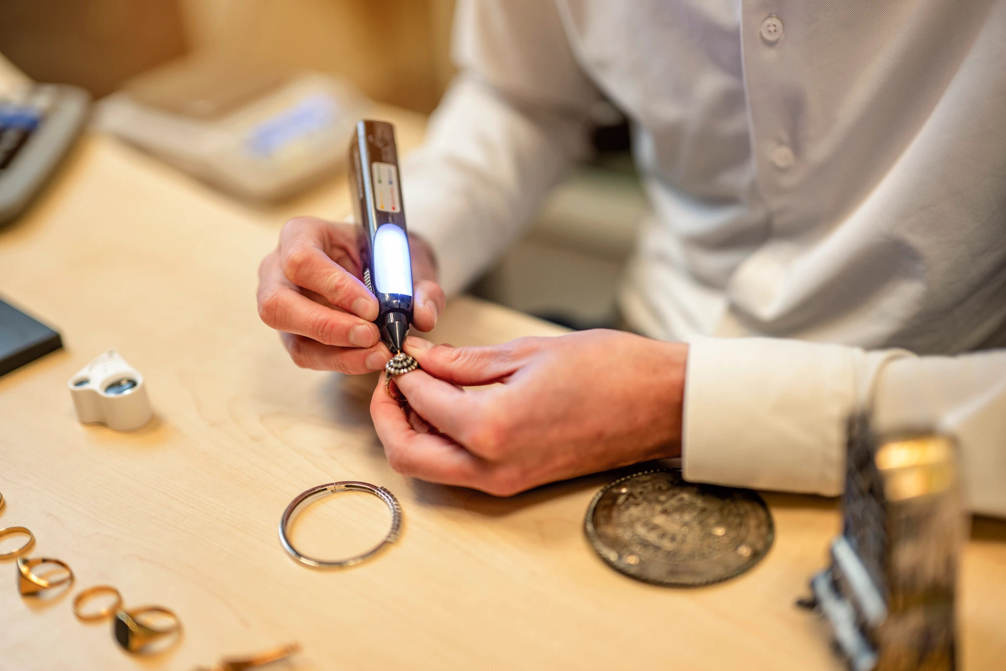 Inkopen sieraden met taxatie